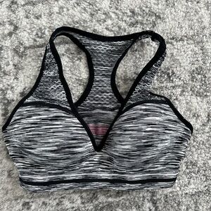 Victoria Secret PINK sports bra